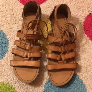 Light brown gladiator sandals